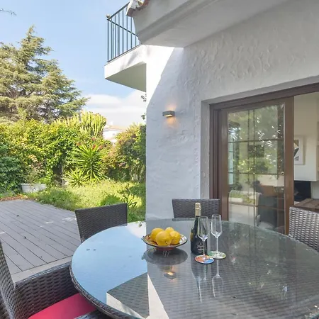 Aldea Blanca Luxury Townhouse Marbella