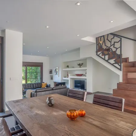 Aldea Blanca Luxury Townhouse *