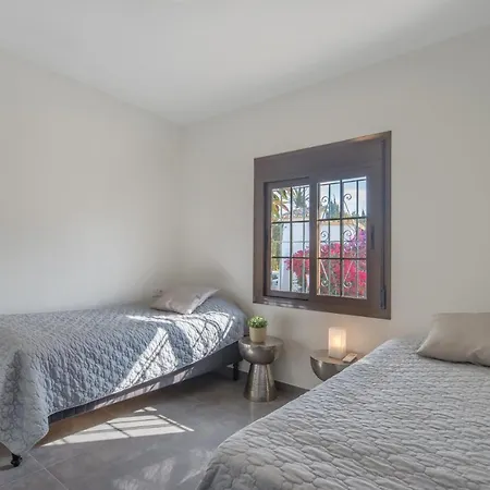 Aldea Blanca Luxury Townhouse Holiday home *